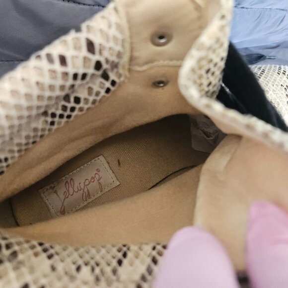 JELLYPOP Miggy Women's Faux Snakeskin Print Lace-up Booties Sz 8.5M Lug Sole - Picture 9 of 11